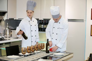 Unisex double breasted white chef jacket